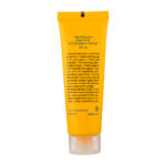 کرم ضد آفتاب بی رنگ مدل Oil Free با SPF50 مناسب پوست چرب حجم 50 میلی لیتر - تصویر 2