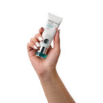 ضد آفتاب فیزیکال بی رنگ مدل Tone Bright با SPF 50 حجم 40 میلی لیتر - تصویر 5